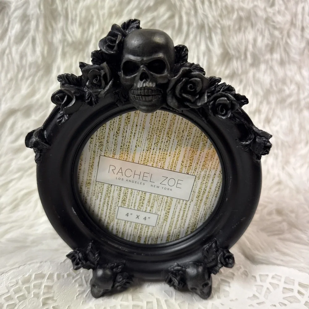 Rachel Zoe Skull & Rose 4